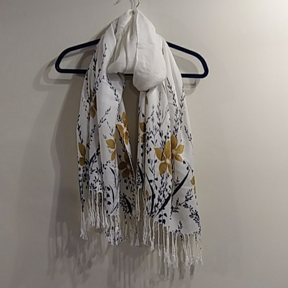 Accessories - Never worn white scarf with yellow flowers
